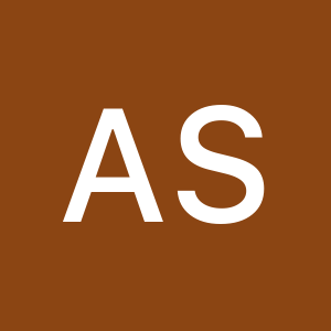 Profile photo of Alexandra Symonds